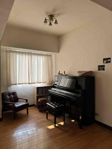 Tiffany Music Studio